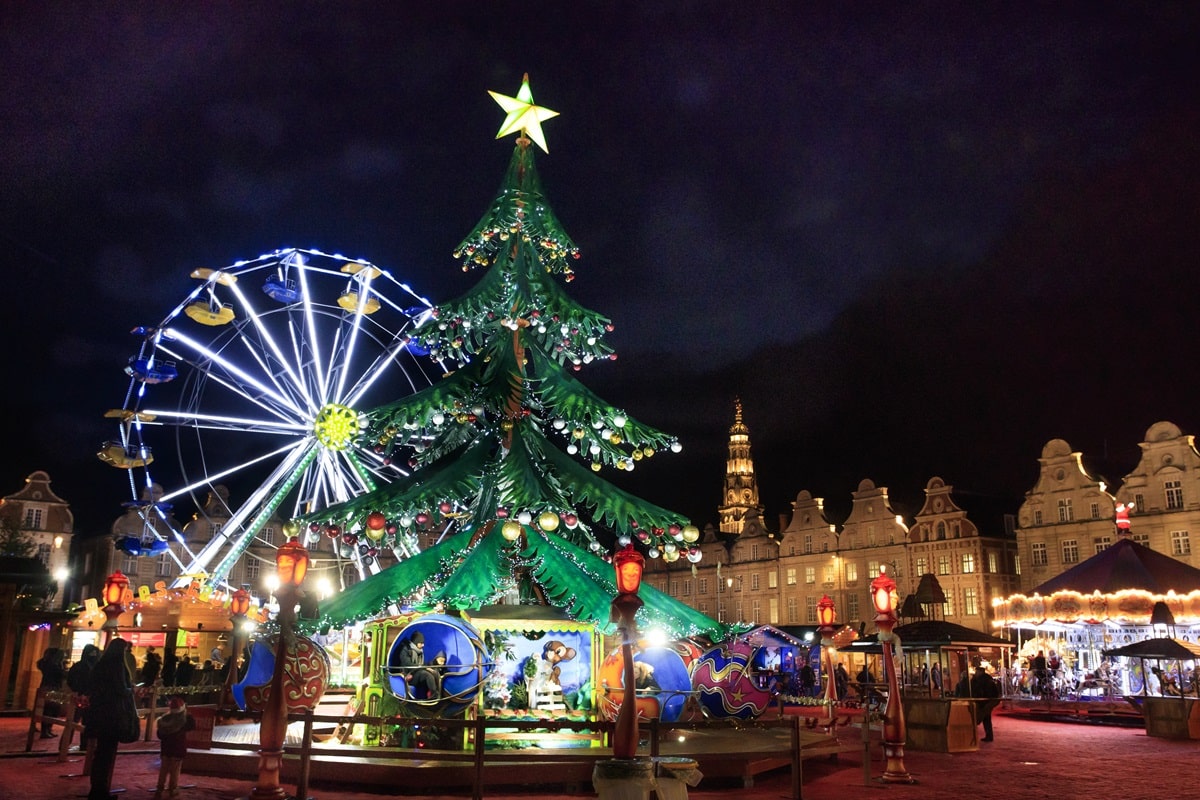 sapin marché de Noël Arras